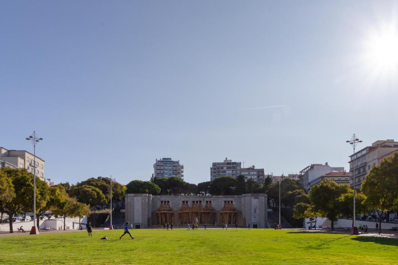 Stupendo- Two Rooms, Patio With Refreshing Pond-Center-Air Conditioning-Free Park Lisboa Εξωτερικό φωτογραφία