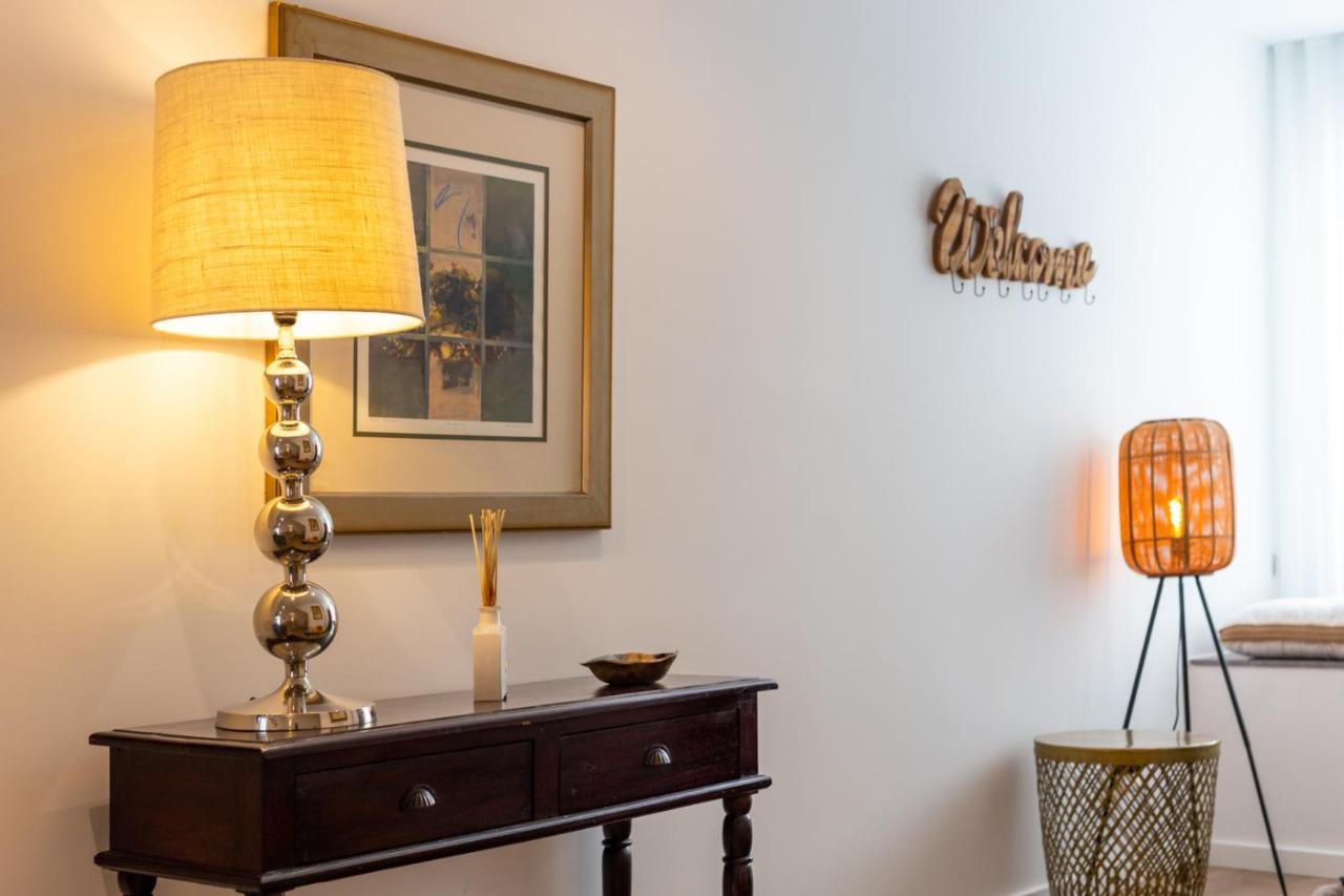 Stupendo- Two Rooms, Patio With Refreshing Pond-Center-Air Conditioning-Free Park Lisboa Εξωτερικό φωτογραφία