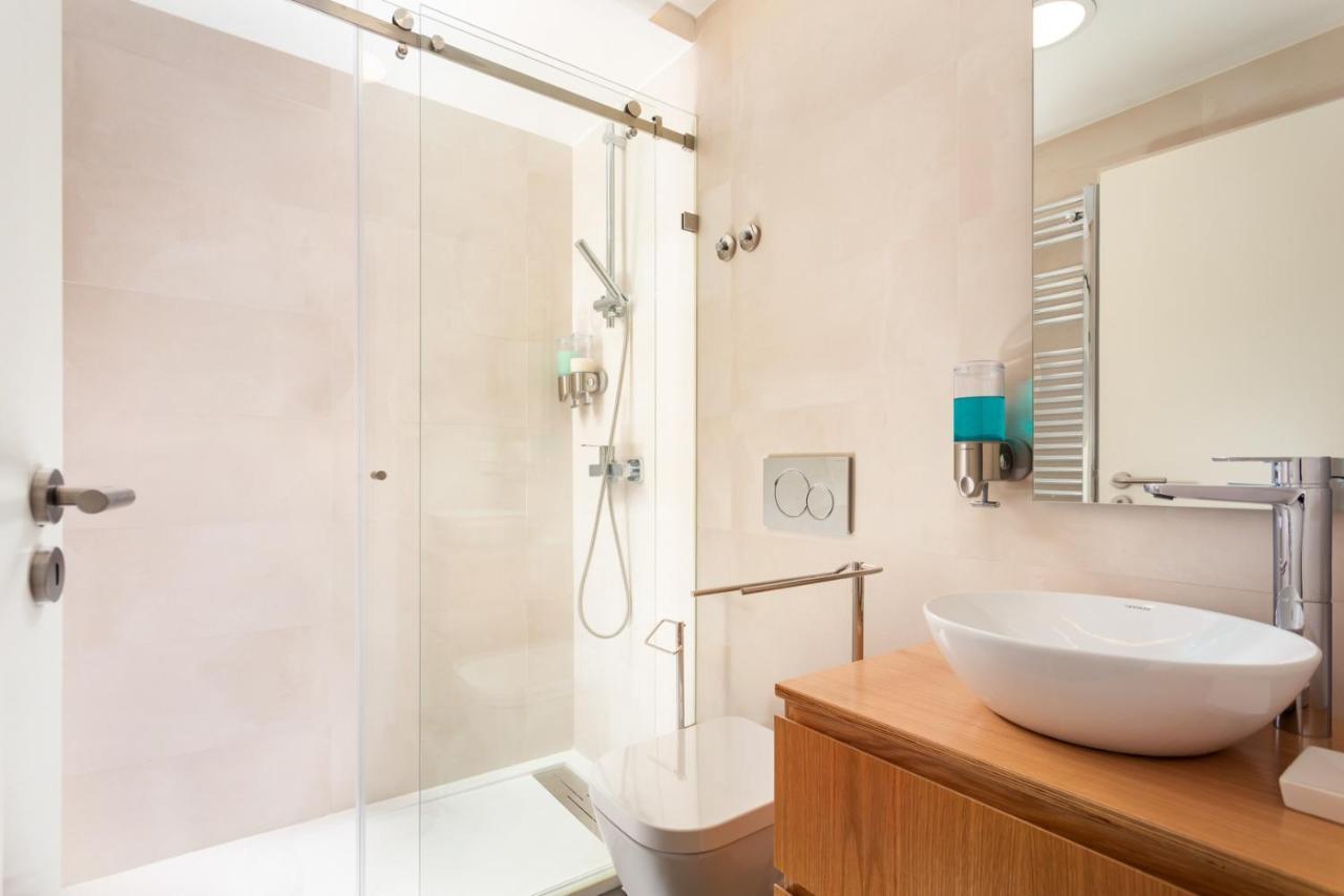 Stupendo- Two Rooms, Patio With Refreshing Pond-Center-Air Conditioning-Free Park Lisboa Εξωτερικό φωτογραφία